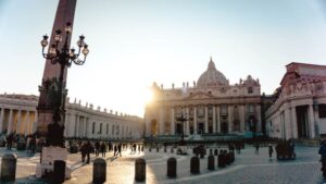 Interoutes fibernet driver Vatikanets nye online nyhedsportal 2