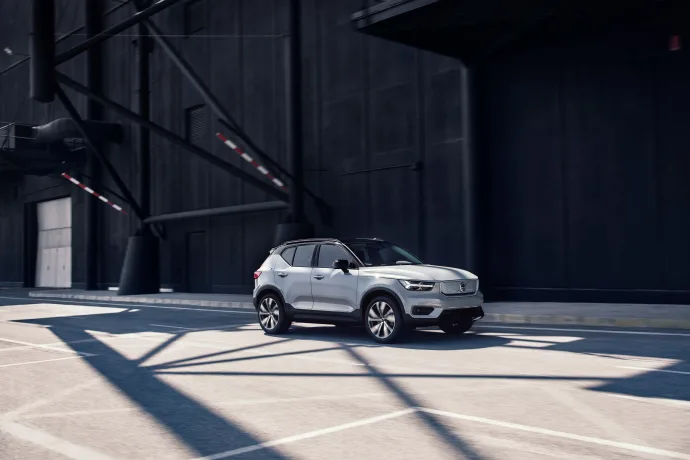 Stærk efterspørgsel efter fuldelektrisk Volvo XC40 Recharge P8 AWD