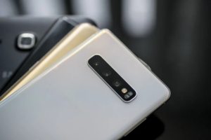Hvad kan Samsung som de andre ikke kan? Her er historien om, hvordan fisk blev til smartphones