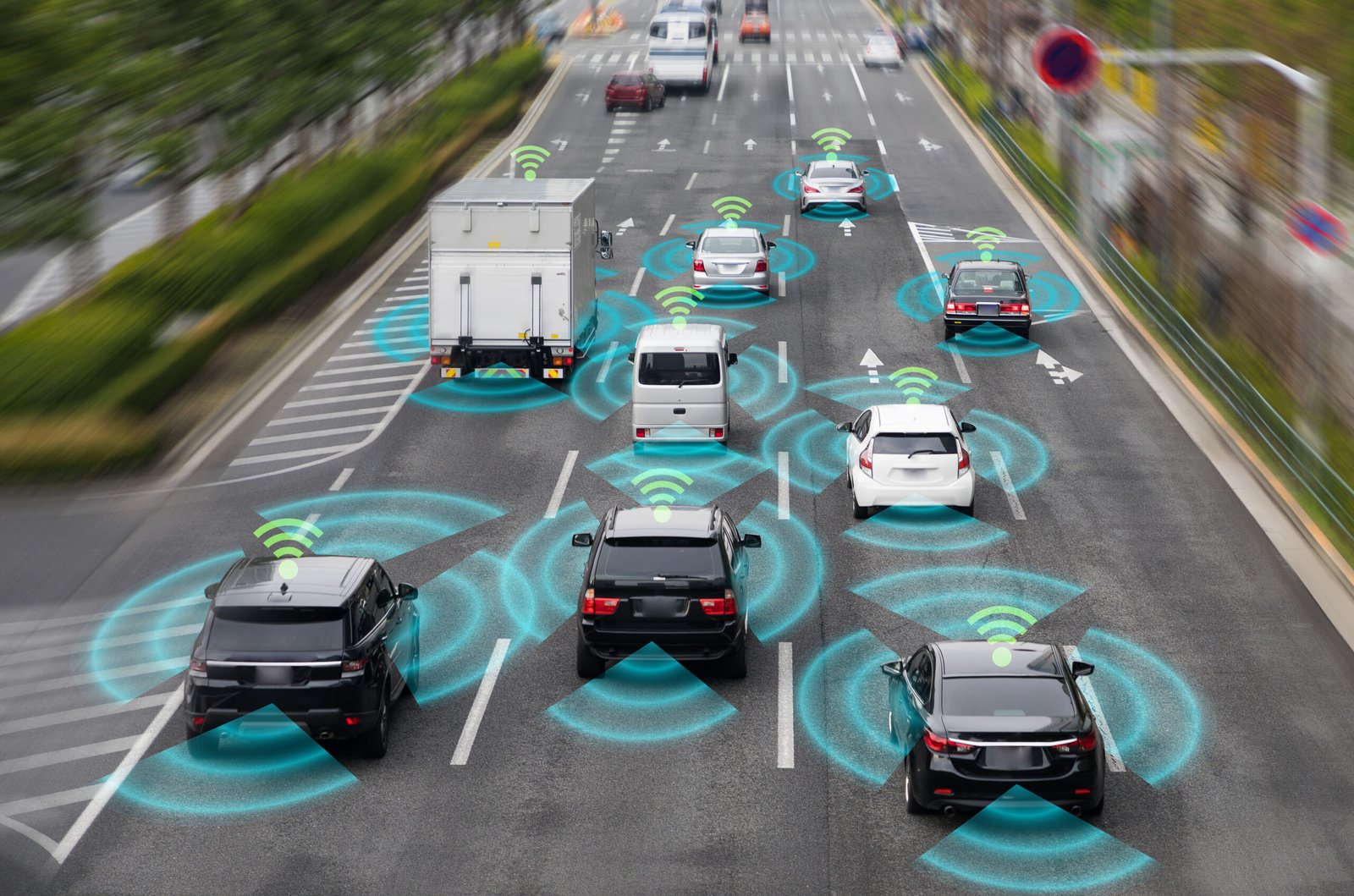 5G: Din næste bil bliver ikke selvkørende – til gengæld er den på nettet
