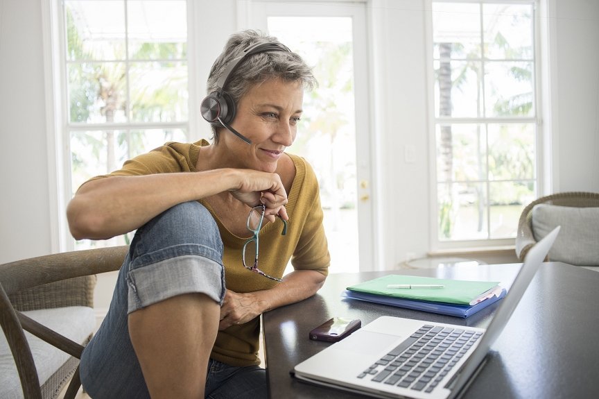 Fejlfri telefonlyd med den nye generation af POLYs mest populære trådløse headset