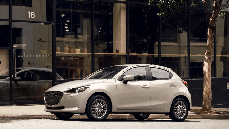 Mazda2 med ny teknik og flere valgmuligheder