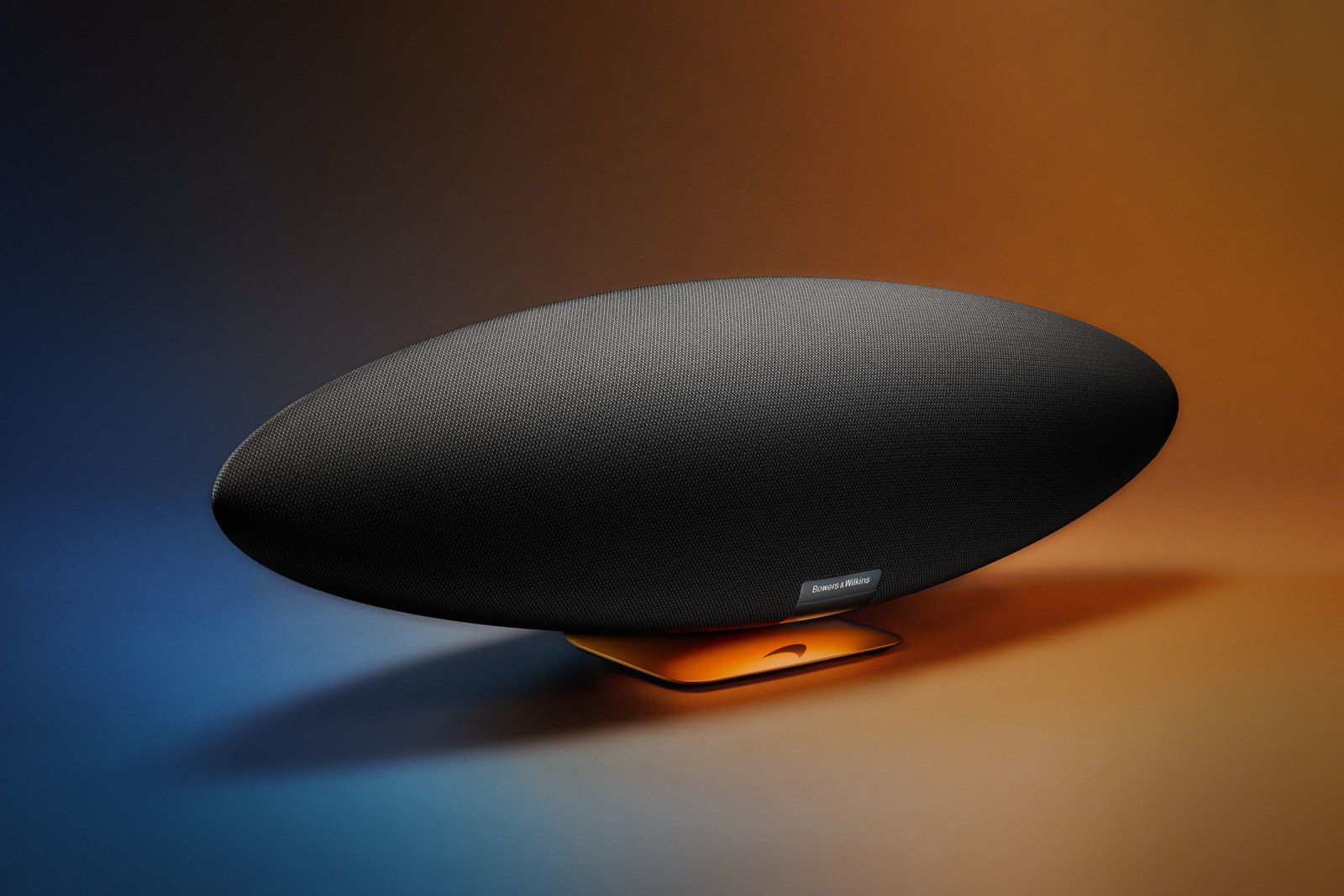 Bowers & Wilkins og McLaren Automotive fejrer succesrigt partnerskab med lanceringen af den nye Zeppelin McLaren Edition