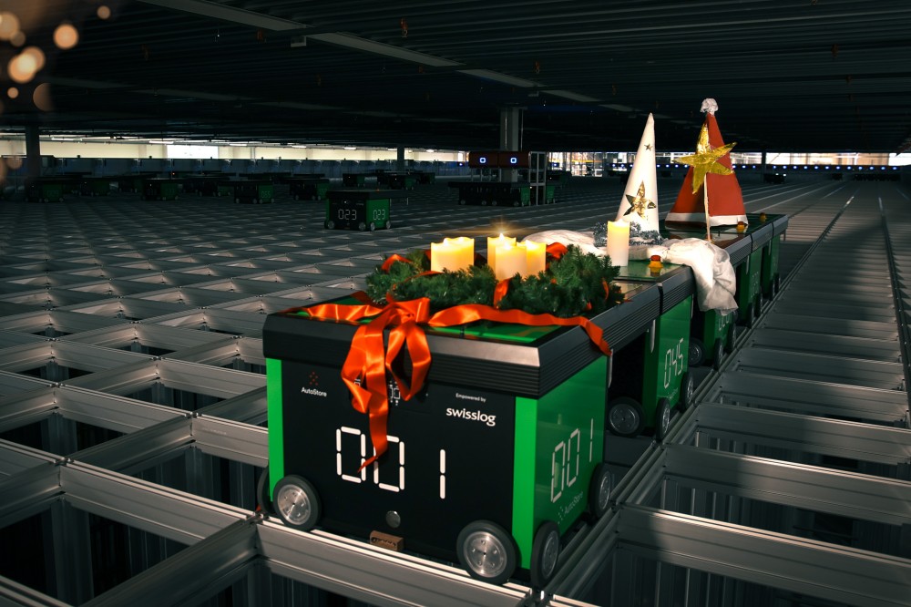 70 robotter pakker julegaverne hos Bring