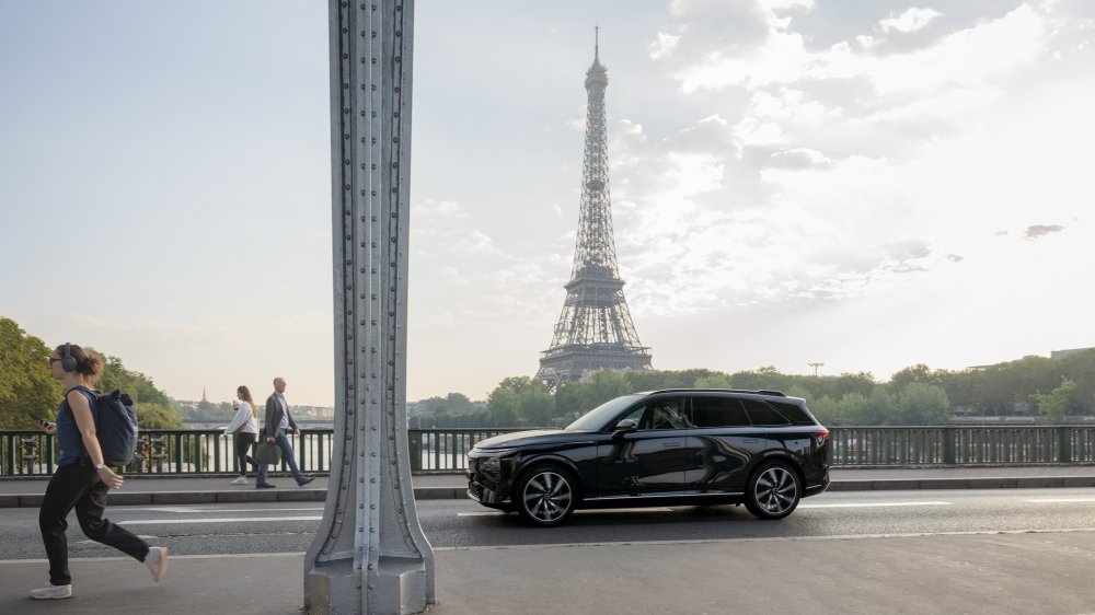XPENG viser vejen fra elektrificering til “smartificering” på Paris Motor Show