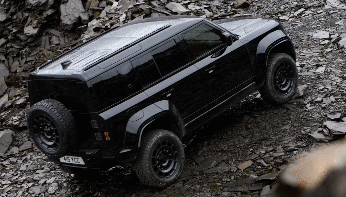 Ny attitude: Defender OCTA Black hæver barren for performance og udtryk