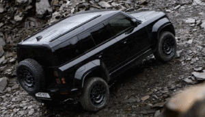 Ny attitude: Defender OCTA Black hæver barren for performance og udtryk