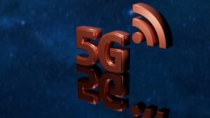 Ny mobilrapport fra Ericsson: 5G står nu for alvor på egne ben – og YouTube er kongen af reach
