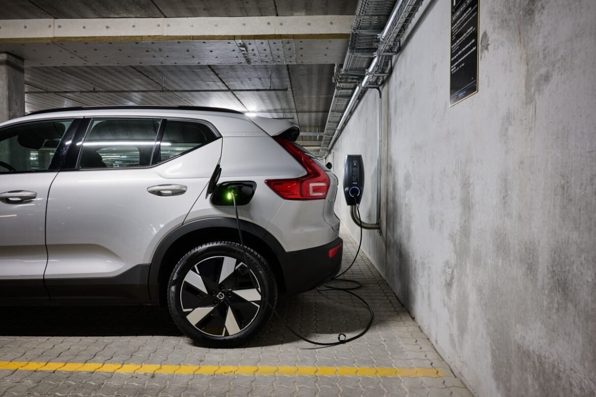 Norlys føjer knap 300 nye ladepunkter til hovedstaden som en del af stort udbud