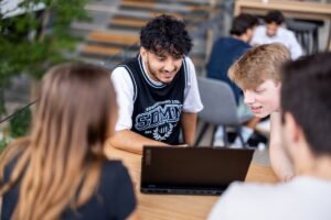 ee6771b8 9194 4401 bb70 e20964860faa sdfsfsd