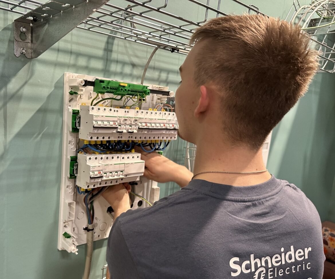 Schneider nyhed billede2 rferfe