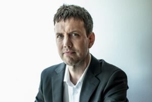 fbcdae3f 8385 4ad9 87b2 6357615bd98f rt545