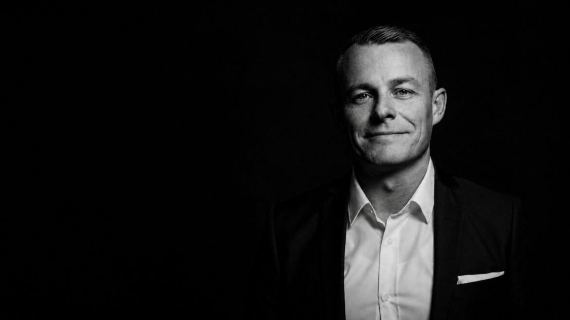 Hans Dürke Bloch tyuy7