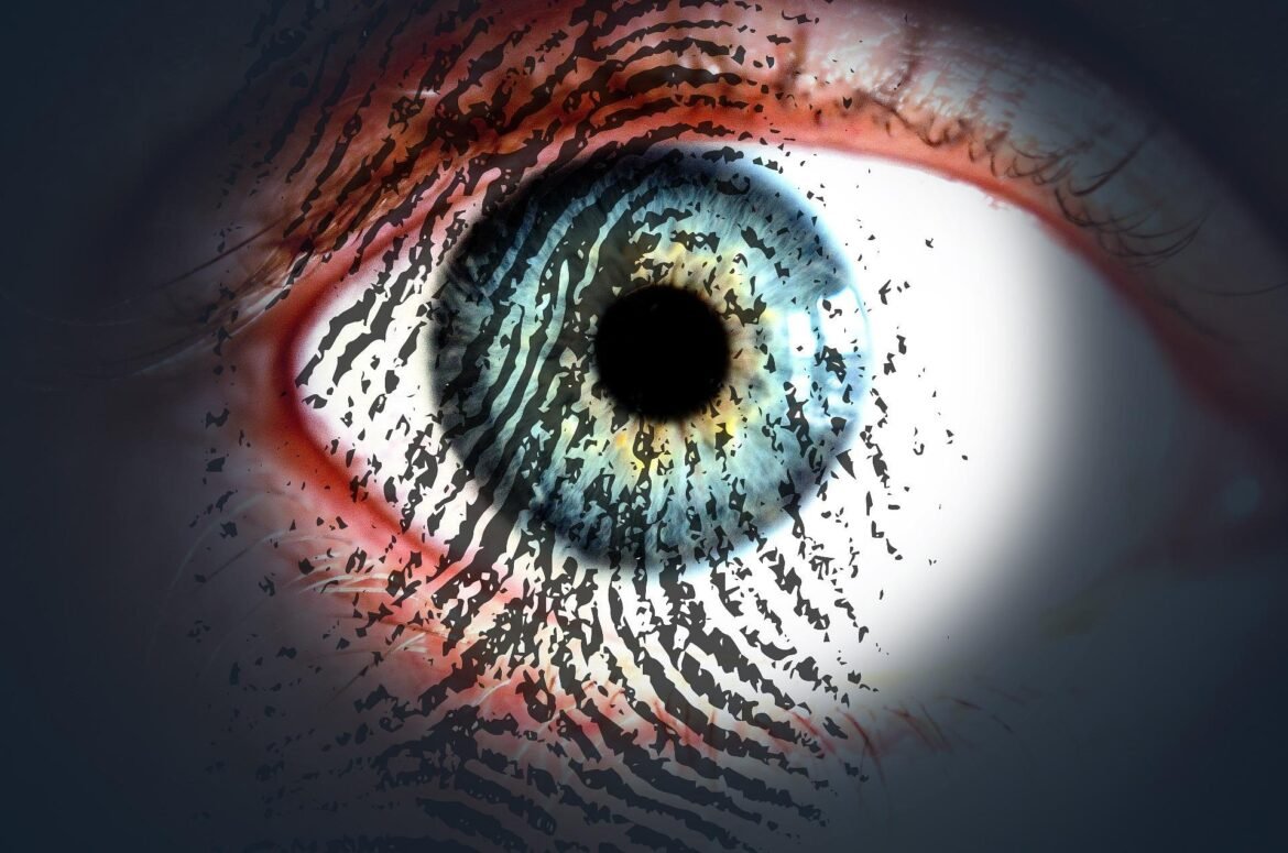 stux eye 319668 1920