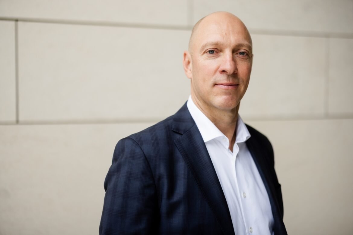 Netcompany styrker sin satsning på finanssektoren med to markante profiler