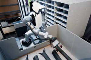 Audi tester AI-drevne humanoide robotter i logistikken Audi tester AI-drevne humanoide robotter i logistikken